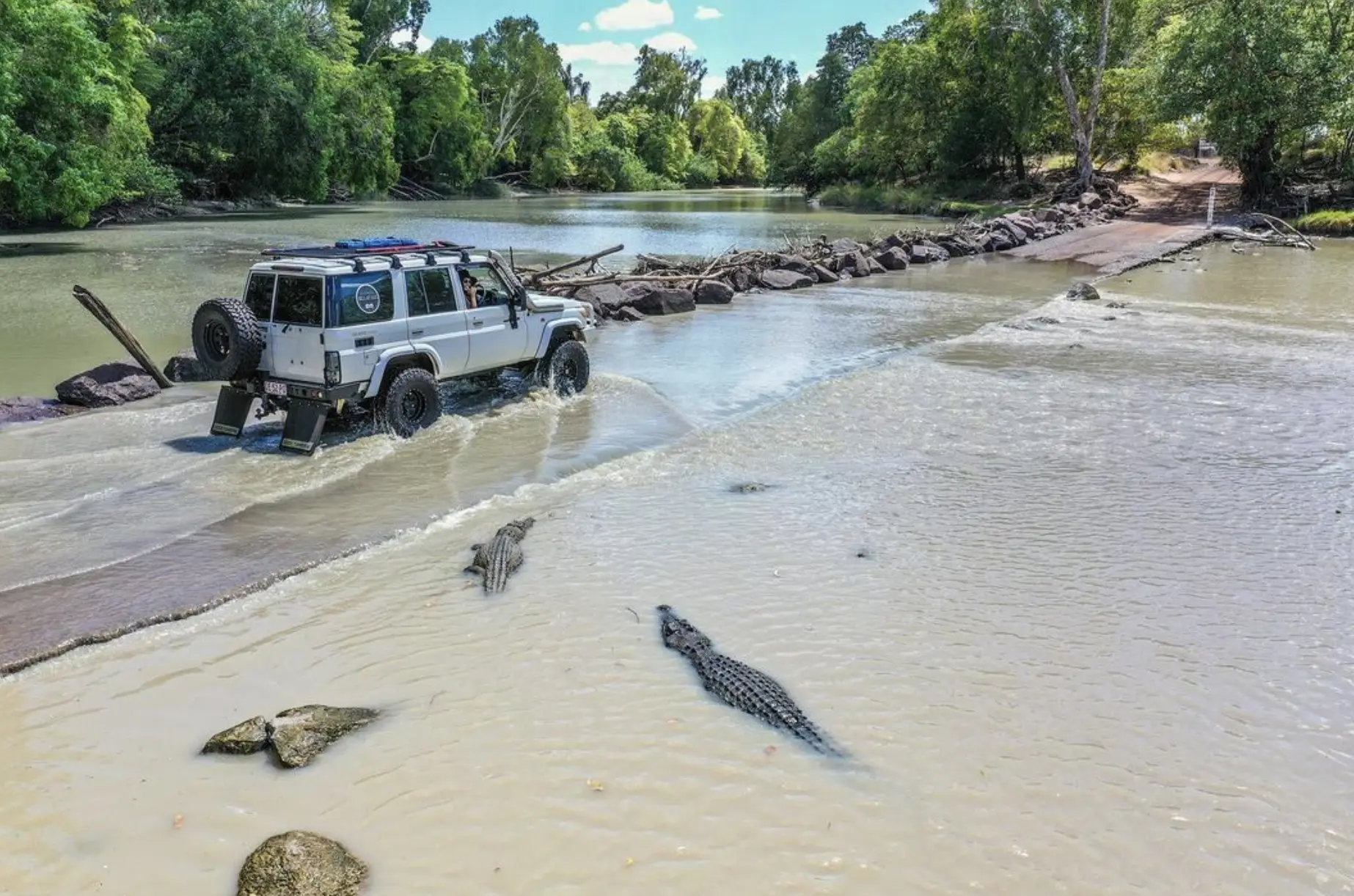 mercure kakadu crocodile hotel prices